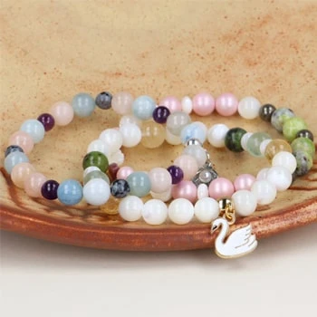 Egyedi ásványkarkötők