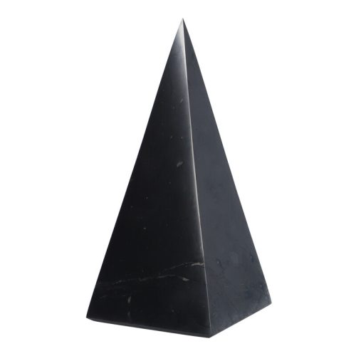 Sungit, magas piramis, 8x8 cm alapú, 17 cm magas