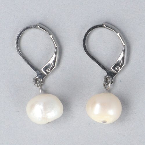Potátó, fehér, tenyésztett gyöngy fülbevaló, 6-8 mm