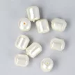Shell pearl fehér henger, 8x9 mm